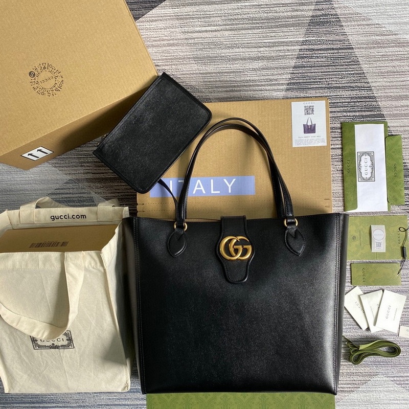 Gucci Handbags 180